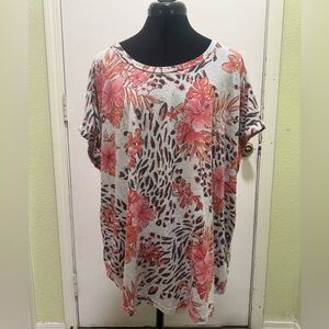 Chic Floral Women's Top - Coral and Gray